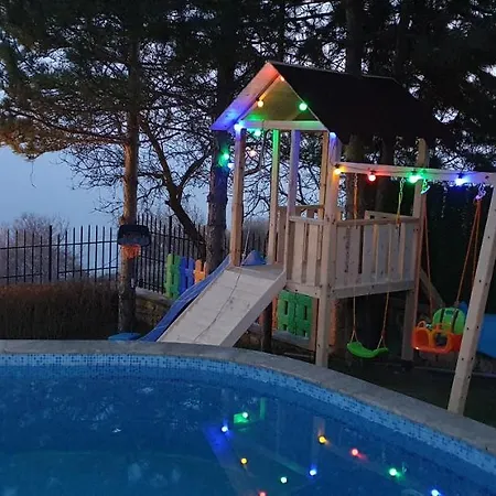 Sunny House Izgrev Balchik