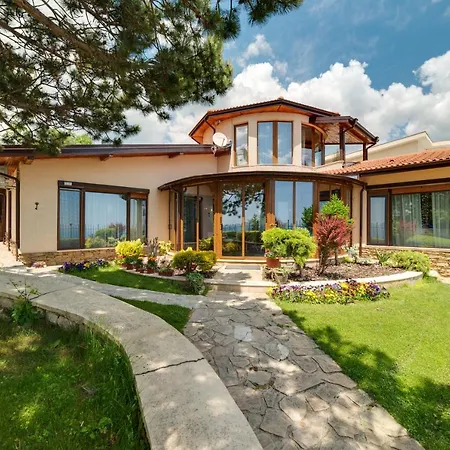 Vilă Sunny House Izgrev *