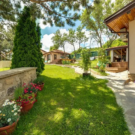 Sunny House Izgrev