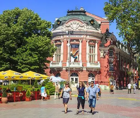 Sunny House Izgrev Villa *