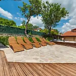 Sunny House Izgrev * בלצ'יק