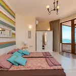 וילה Sunny House Izgrev בלצ'יק