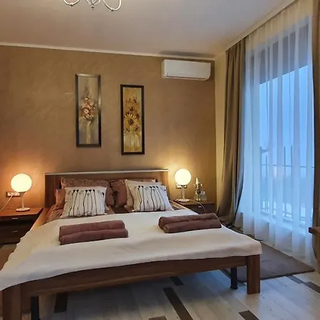 Sunny House Izgrev Vilă