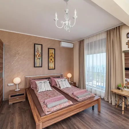 Sunny House Izgrev Villa Baltjik
