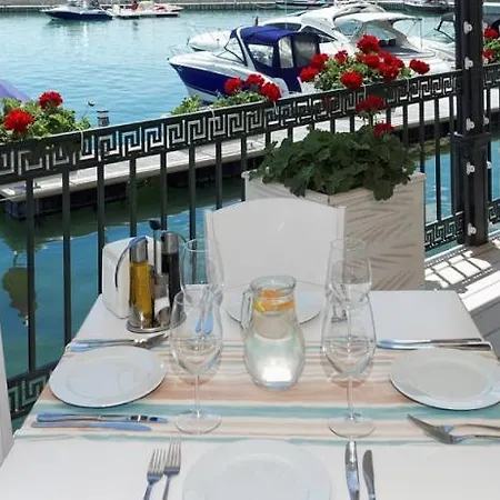 Sunny House Izgrev * بالشيك