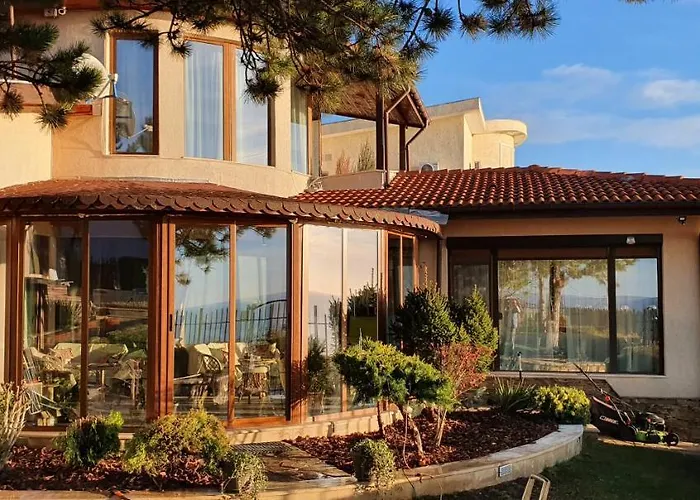 Sunny House Izgrev Villa