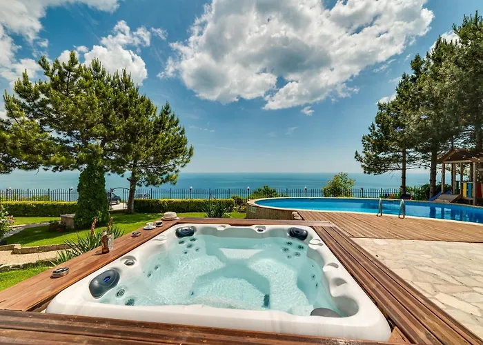 Sunny House Izgrev Balchik