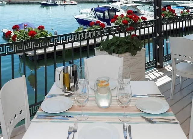 Sunny House Izgrev * Balchik